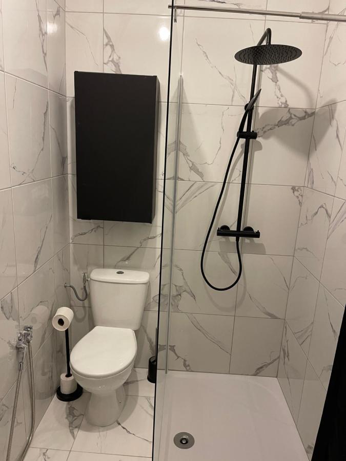 Maison Meublee Avec Parking Moulins  Dış mekan fotoğraf